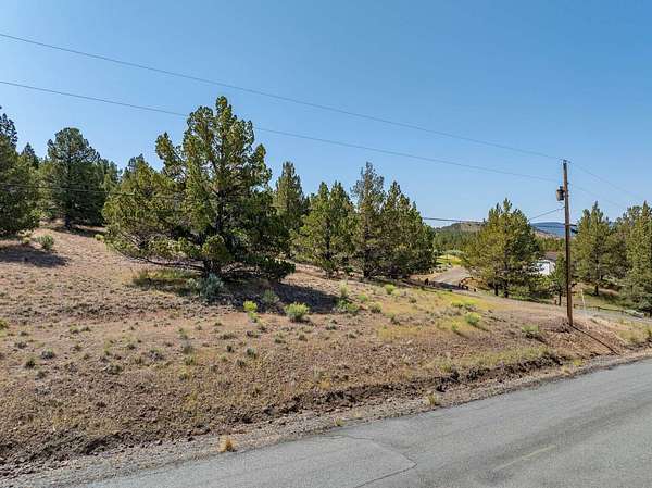 0.86 Acres of Residential Land for Sale in Alturas, California
