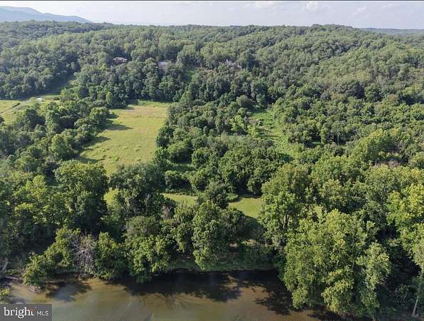 5 Acres of Residential Land for Sale in Front Royal, Virginia
