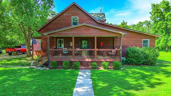 12 Acres of Land with Home for Sale in Mexico, Missouri
