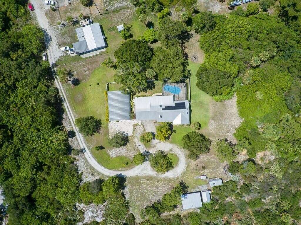 5 Acres of Land with Home for Lease in Vero Beach, Florida