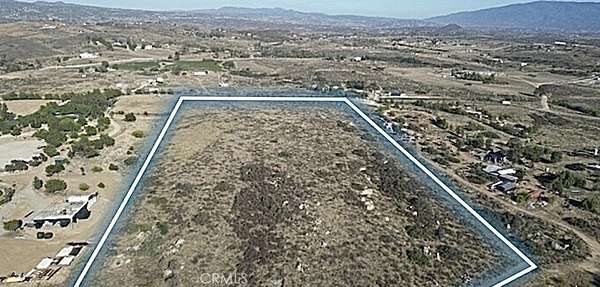 21.3 Acres of Land for Sale in Hemet, California
