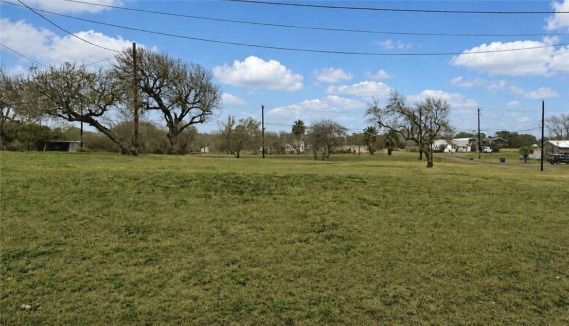 0.8 Acres of Residential Land for Sale in Ingleside, Texas