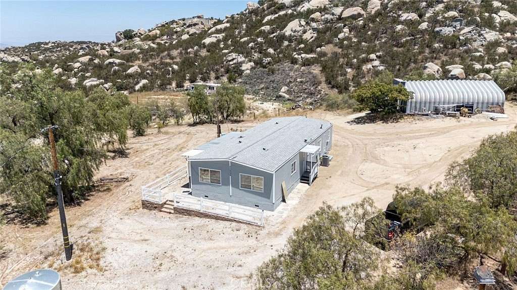 6 Acres of Land with Home for Sale in Hemet, California