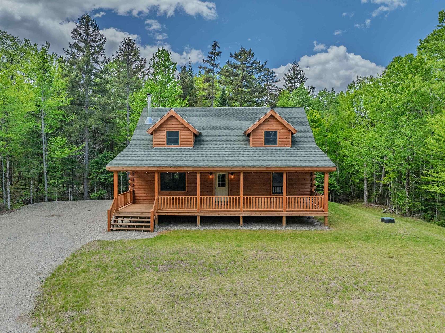 2.23 Acres of Improved Mixed-Use Land for Sale in Carroll, New Hampshire