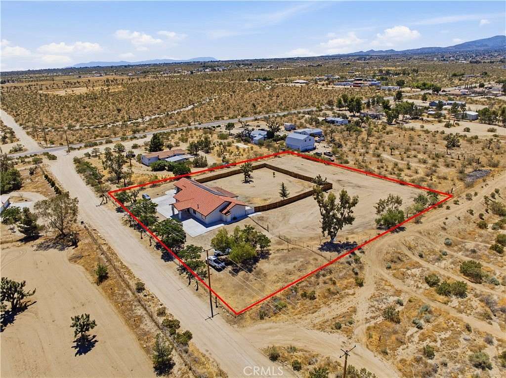 2.18 Acres of Land with Home for Sale in Piñon Hills, California
