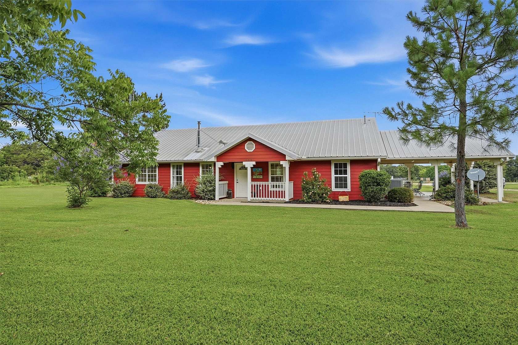 15.4 Acres of Land with Home for Sale in Sadler, Texas