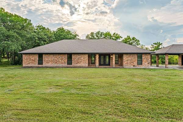 9.43 Acres of Land with Home for Sale in Robinson, Texas