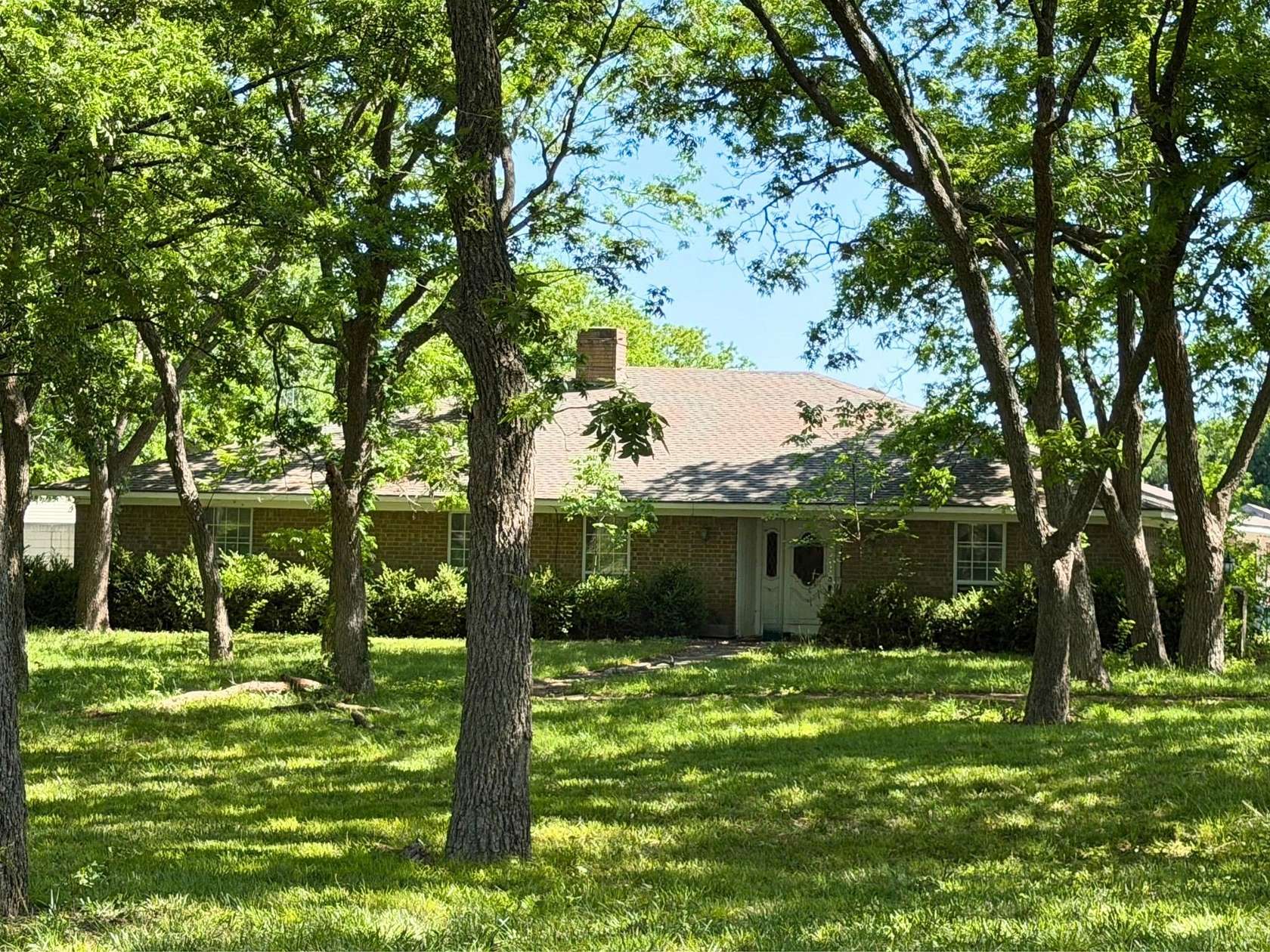 7.5 Acres of Land with Home for Sale in Princeton, Texas