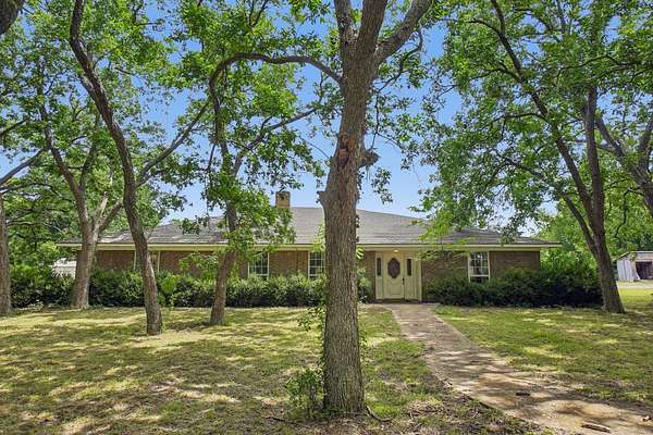 7.5 Acres of Land with Home for Sale in Princeton, Texas