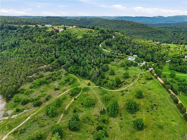 24.4 Acres of Land for Sale in Eureka Springs, Arkansas