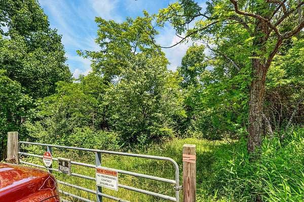 50 Acres of Land for Sale in Floyd, Virginia