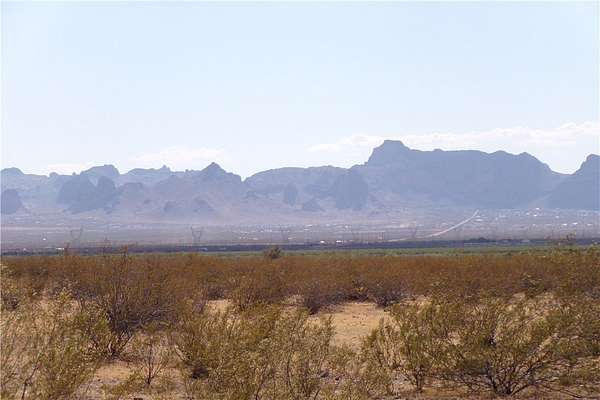 10.2 Acres of Land for Sale in Golden Valley, Arizona