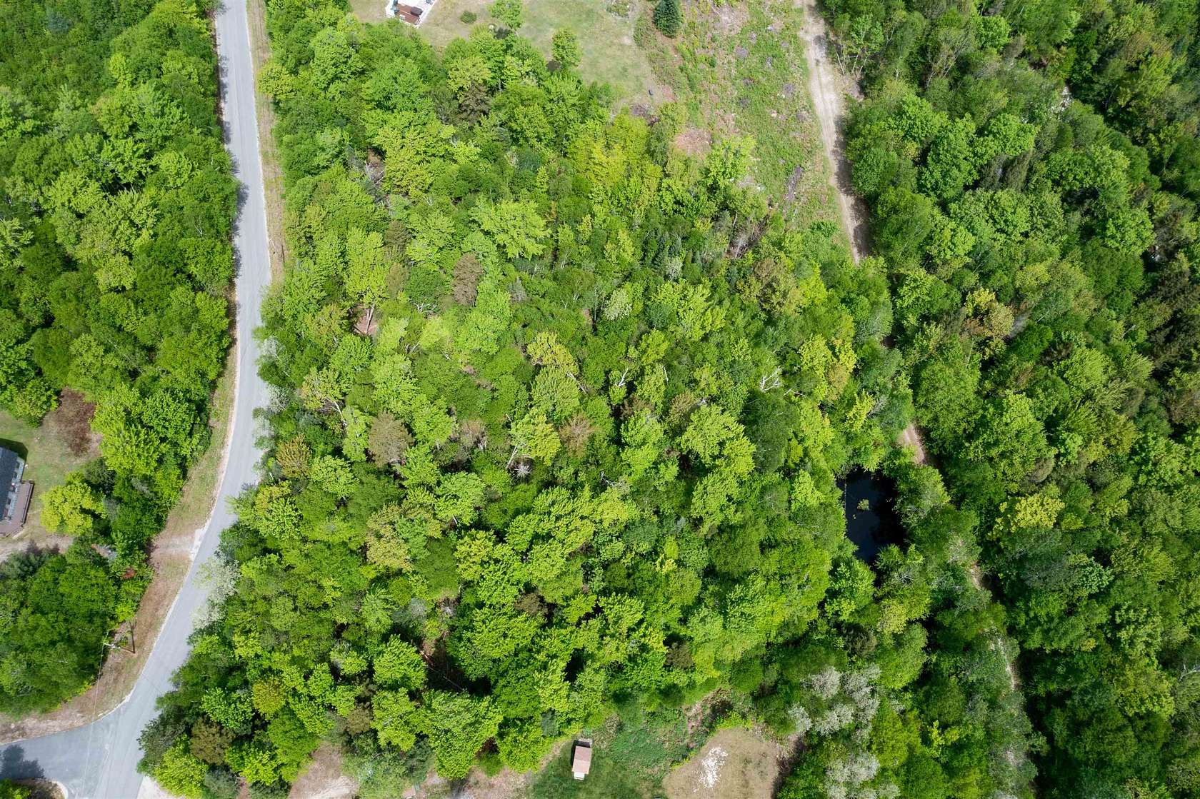 1.38 Acres of Residential Land for Sale in Carroll, New Hampshire