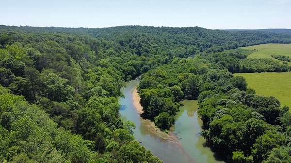 5.5 Acres of Residential Land for Auction in Linden, Tennessee