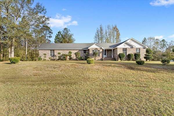2.63 Acres of Land with Home for Sale in Lumberton, Mississippi