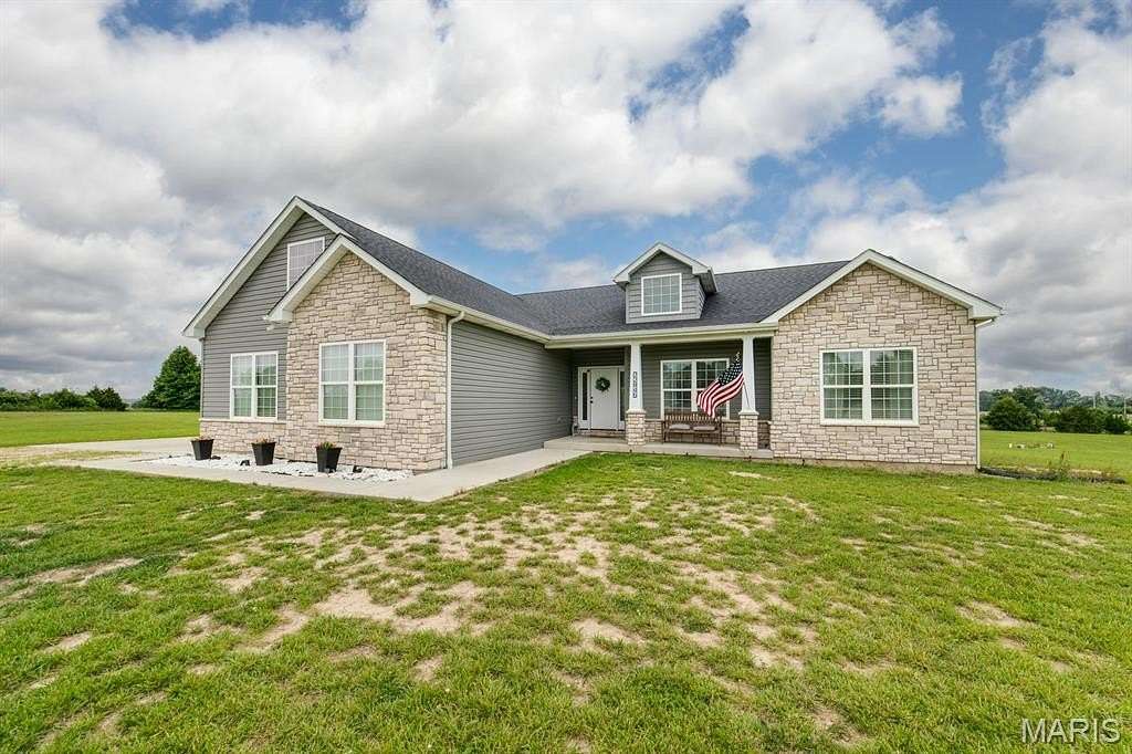 6.33 Acres of Land with Home for Sale in Warrenton, Missouri
