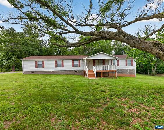 6.89 Acres of Land with Home for Sale in Dillwyn, Virginia