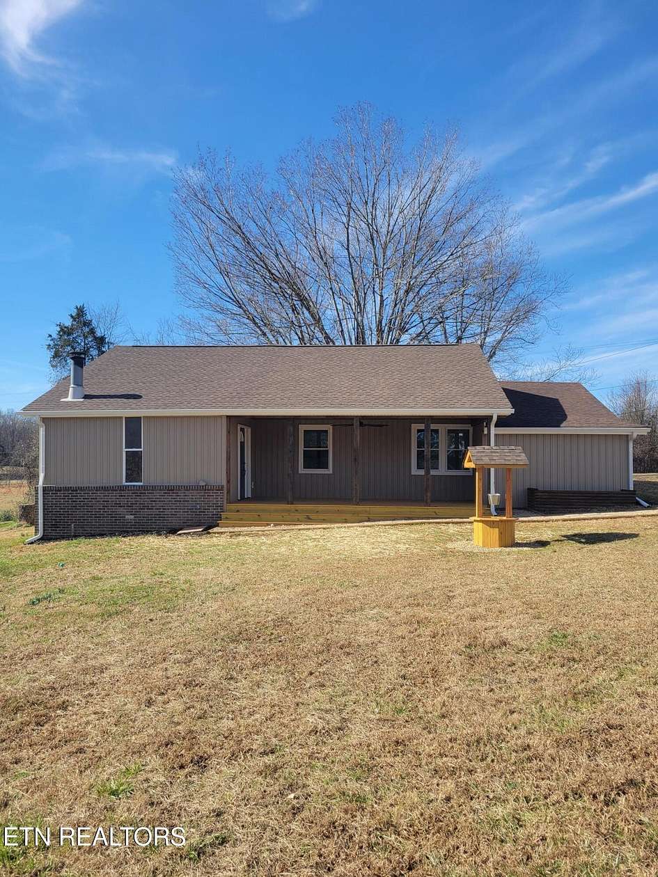 1.83 Acres of Land with Home for Sale in Dandridge, Tennessee