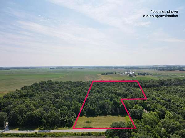 11 Acres of Recreational & Residential Land for Sale in Morocco, Indiana