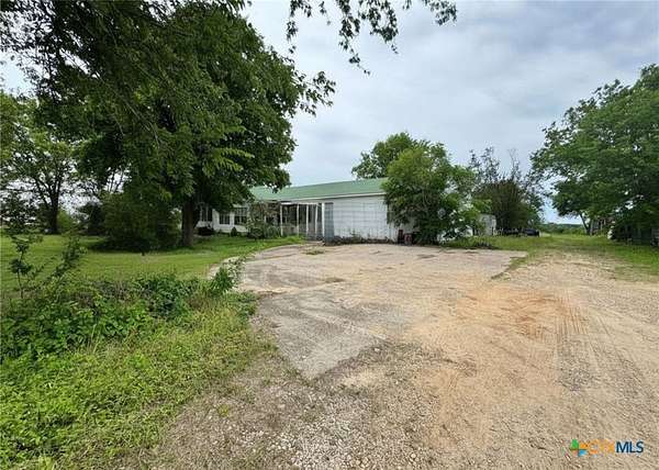 5.47 Acres of Land with Home for Sale in Temple, Texas