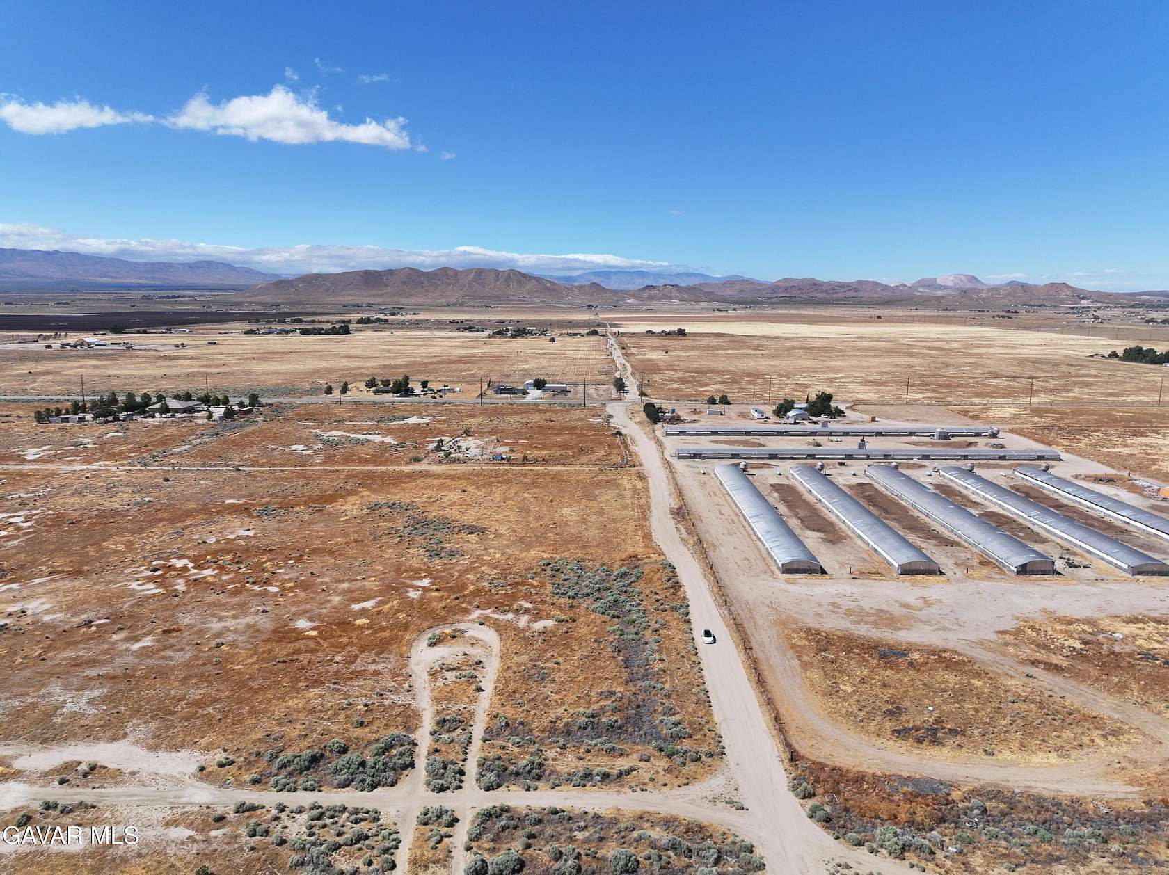 2 Acres of Residential Land for Sale in Rosamond, California