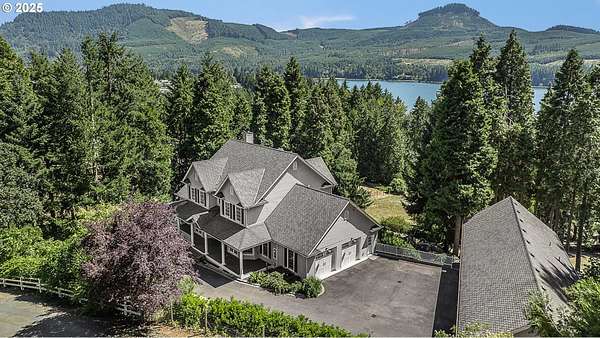2 Acres of Land with Home for Sale in Lowell, Oregon
