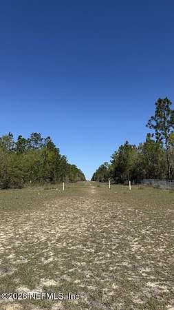 1.49 Acres of Land for Sale in Interlachen, Florida