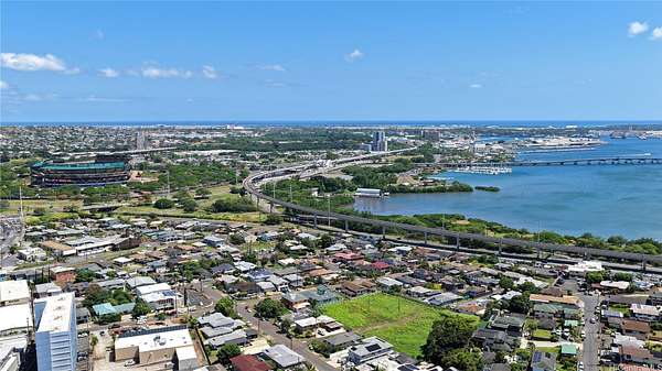 Residential Land for Sale in Aiea, Hawaii