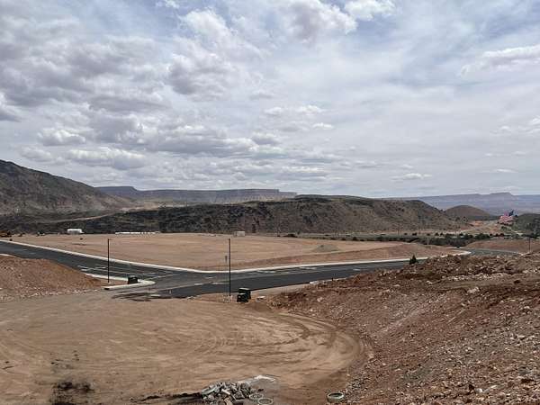 35.2 Acres of Commercial Land for Sale in Toquerville, Utah