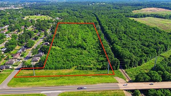 18.7 Acres of Mixed-Use Land for Sale in Nacogdoches, Texas