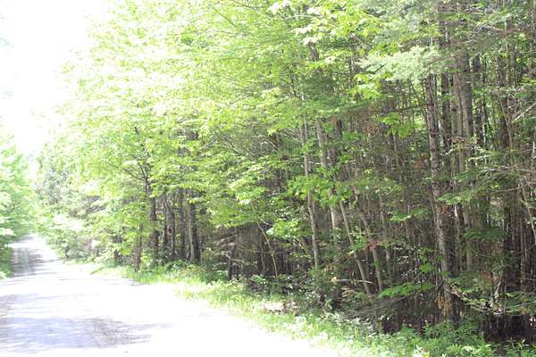 10 Acres of Residential Land for Sale in Concord, Vermont
