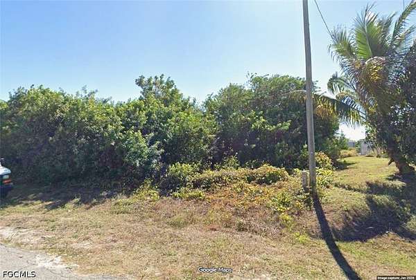 0.25 Acres of Residential Land for Sale in Lehigh Acres, Florida