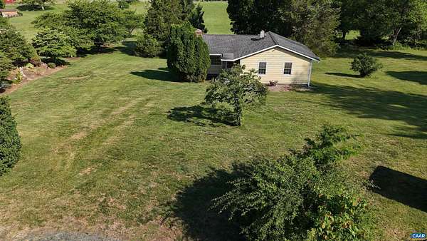 8 Acres of Land with Home for Sale in Barboursville, Virginia