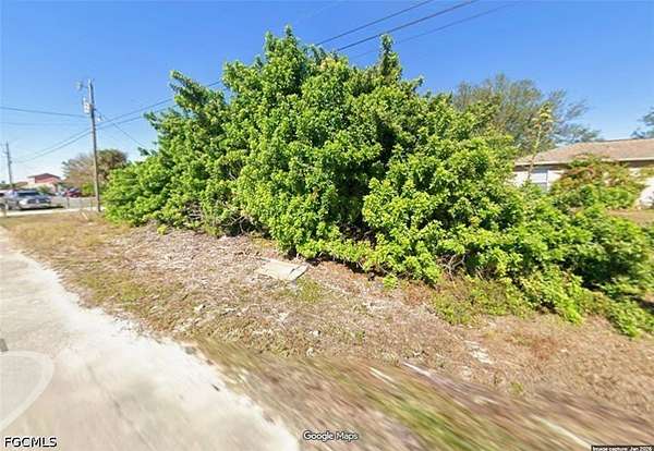 0.25 Acres of Residential Land for Sale in Lehigh Acres, Florida