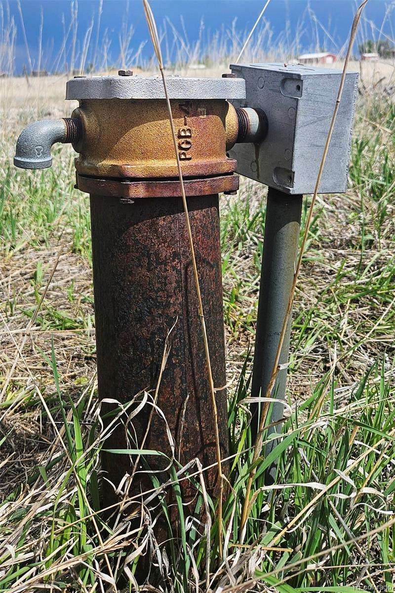 5 Acres of Residential Land for Sale in Strasburg, Colorado