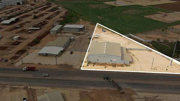 1.5 Acres of Improved Commercial Land for Sale in Midland, Texas