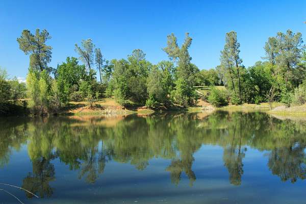507 Acres of Land for Sale in Redding, California