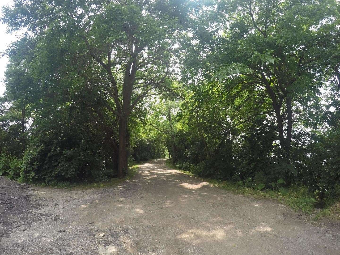 2.15 Acres of Land for Sale in Libertyville, Illinois