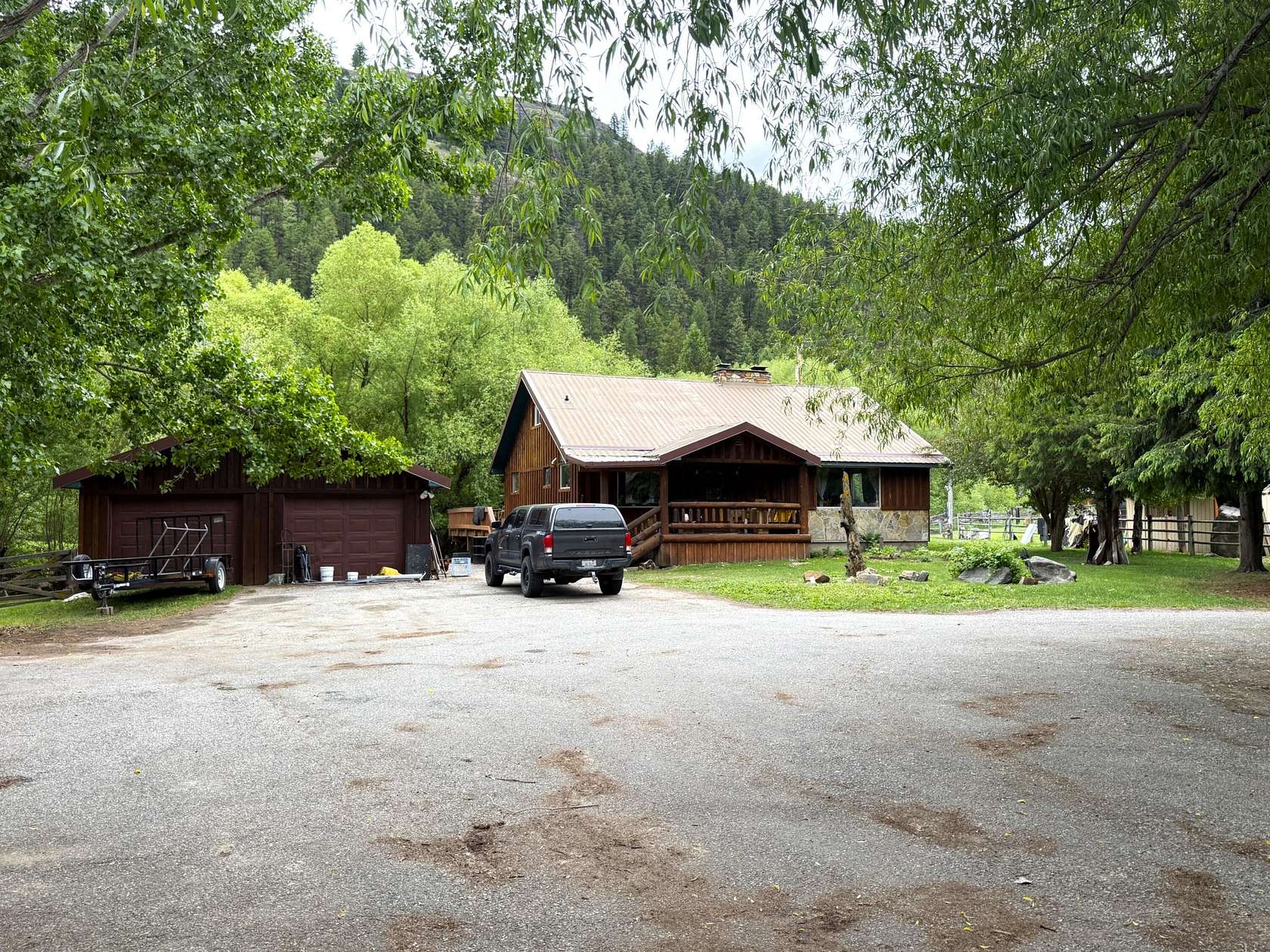 12.5 Acres of Land with Home for Sale in Wauconda, Washington