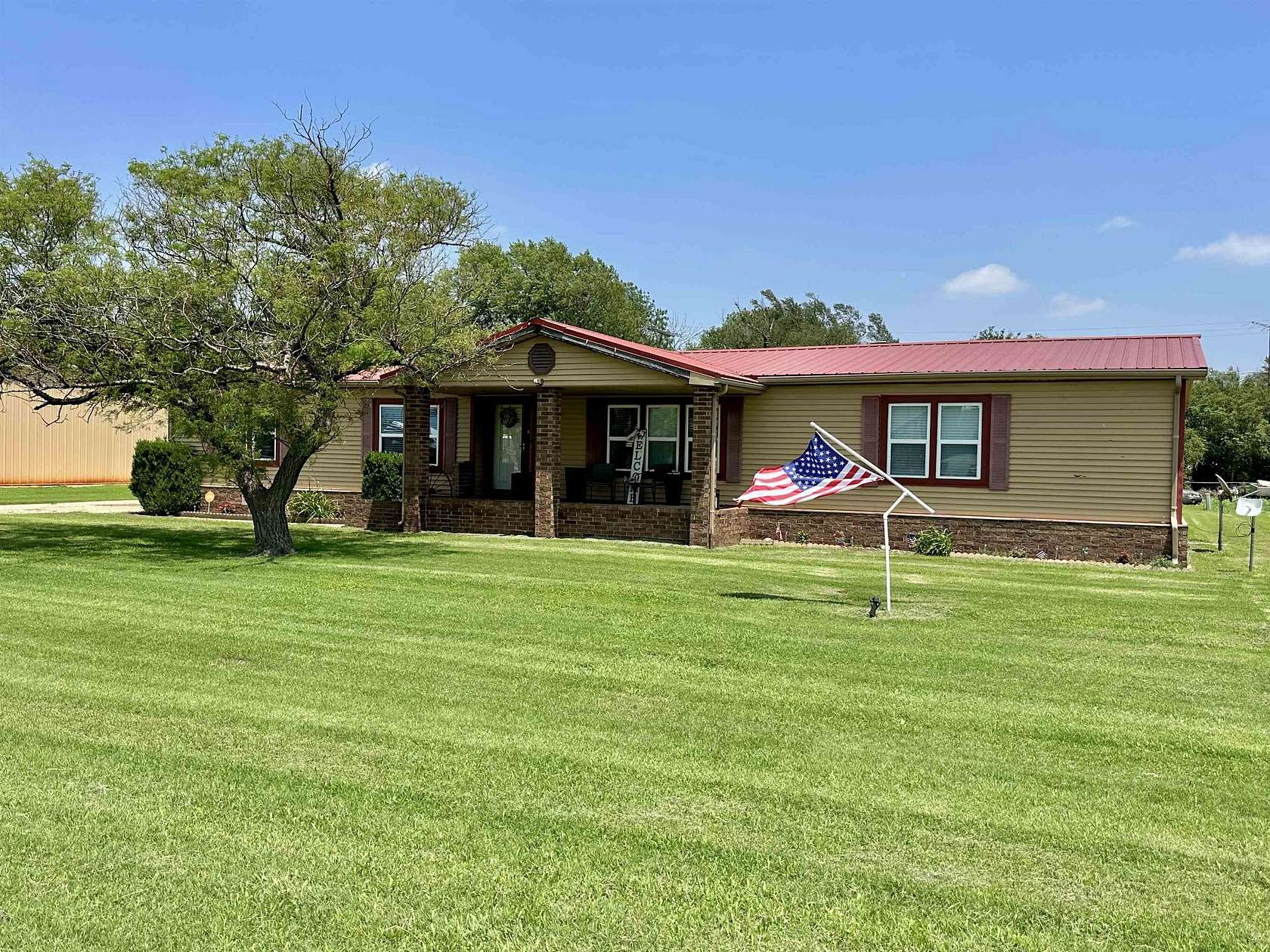 4 Acres of Land with Home for Sale in Kremlin, Oklahoma