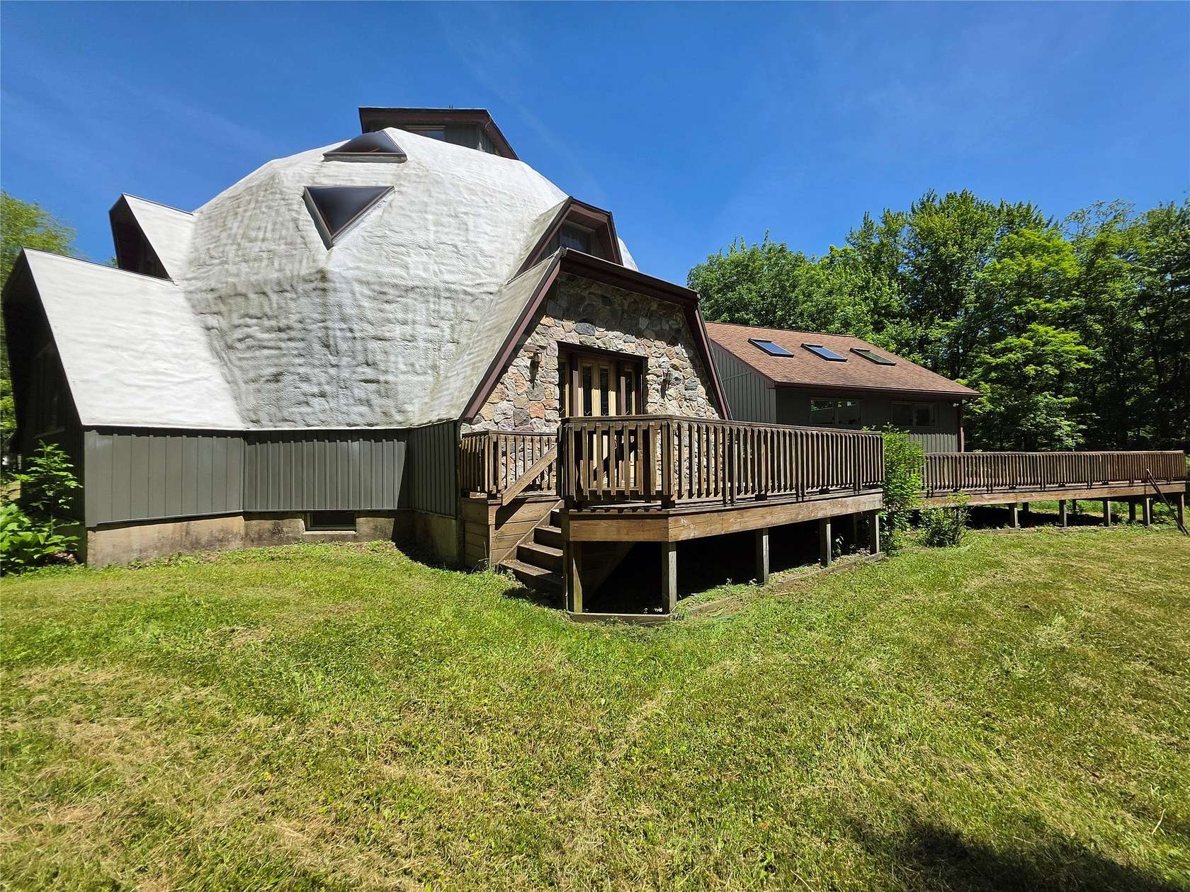 53.5 Acres of Recreational Land with Home for Sale in Erie, Pennsylvania