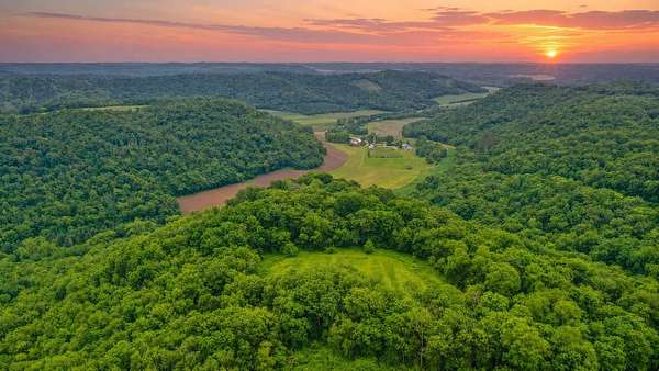40 Acres of Recreational & Residential Land for Sale in Cochrane, Wisconsin