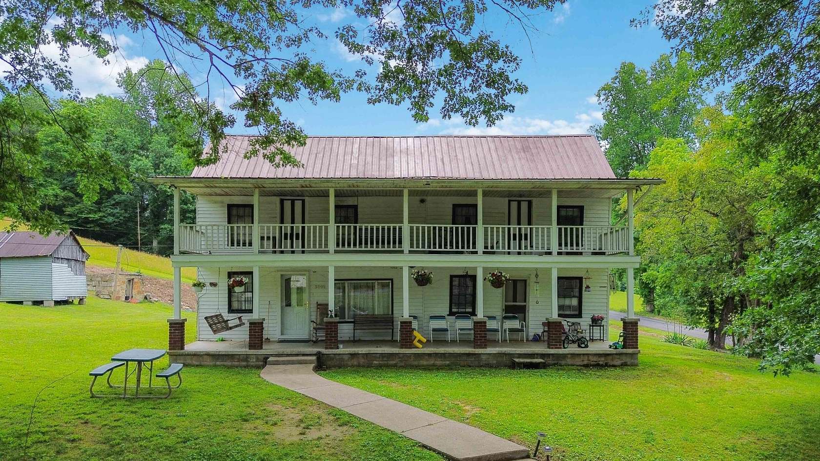 5.78 Acres of Land with Home for Sale in Woodbine, Kentucky