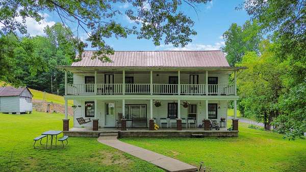 5.78 Acres of Land with Home for Sale in Woodbine, Kentucky