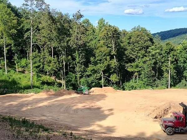 18.1 Acres of Land for Sale in Livingston, Tennessee