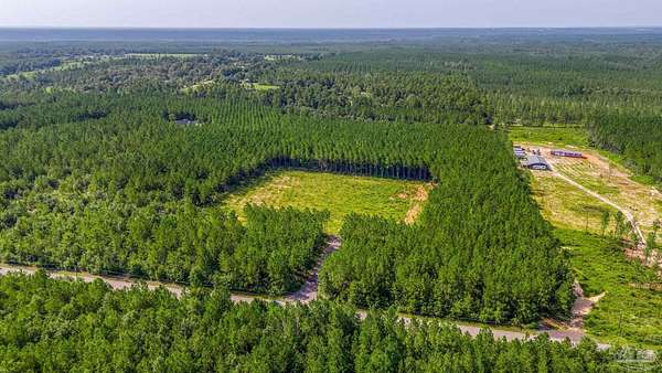 8 Acres of Residential Land for Sale in Milton, Florida