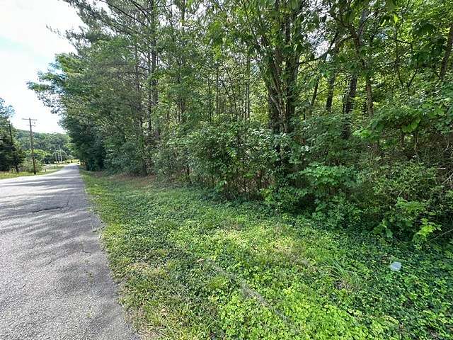 1.16 Acres of Residential Land for Sale in Camden, Tennessee
