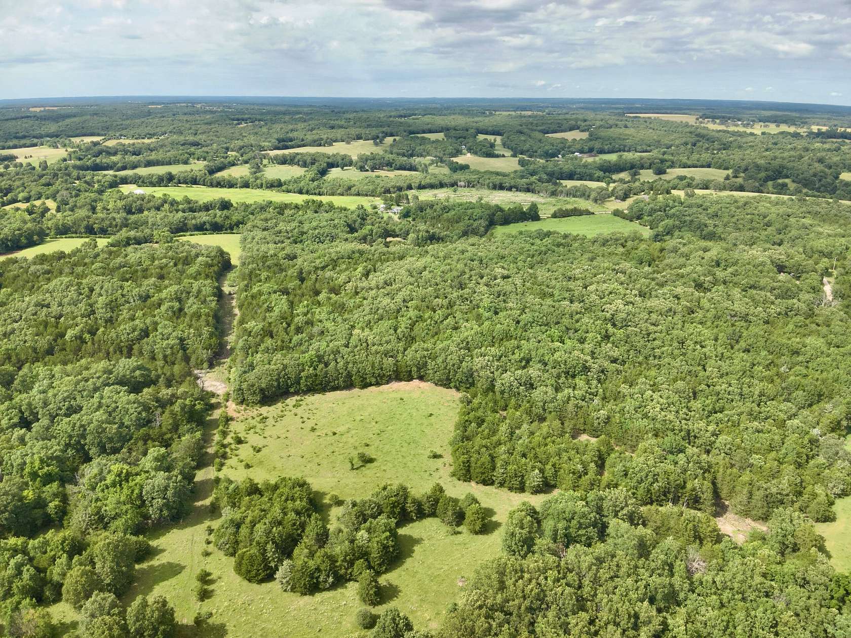 30 Acres of Recreational Land for Sale in Iberia, Missouri