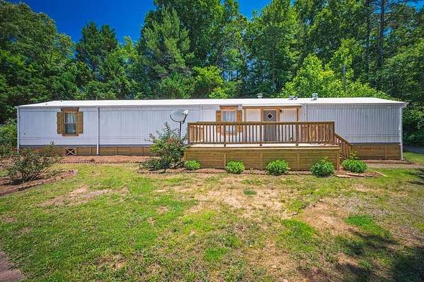 2.6 Acres of Land with Home for Sale in Blue Ridge, Georgia