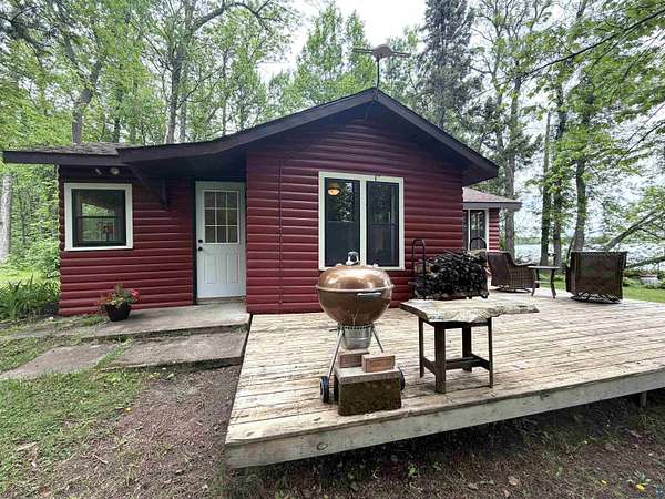 0.55 Acres of Land with Home for Sale in Eveleth, Minnesota